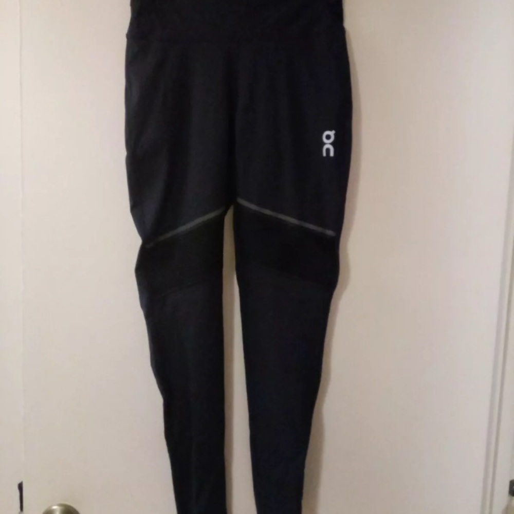 On Running Tights Long, Small Black, Ankle Zip Pocket Drawstring Recycled Fabric